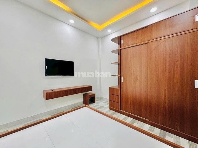 Bán gấp nhà đẹp 66m2, Lê Văn Việt, Long Thạnh Mỹ, Quận 9, hẻm xe hơi