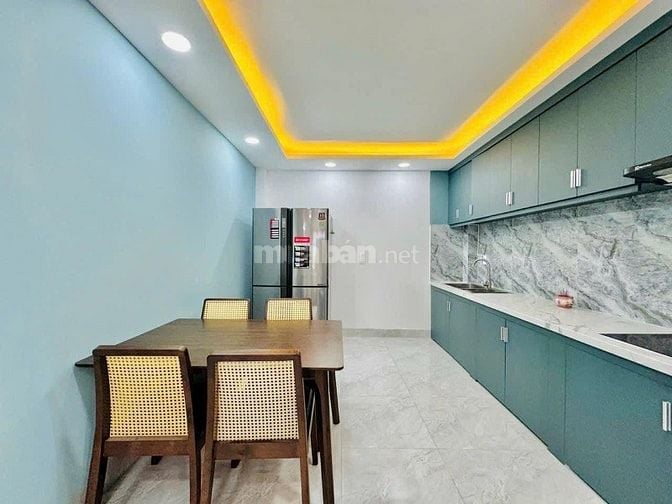 Bán gấp nhà đẹp 66m2, Lê Văn Việt, Long Thạnh Mỹ, Quận 9, hẻm xe hơi