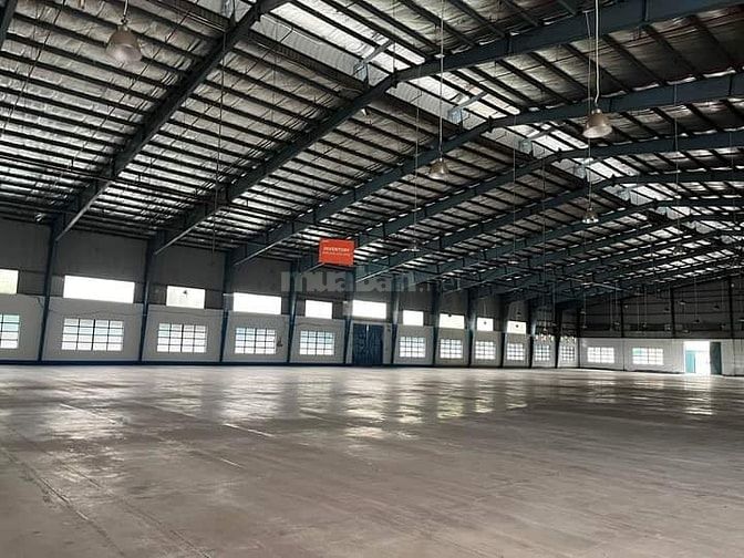 Kho xưởng cho thuê khu công nghiệp , đức hoà , long an , DT: 78.000m2