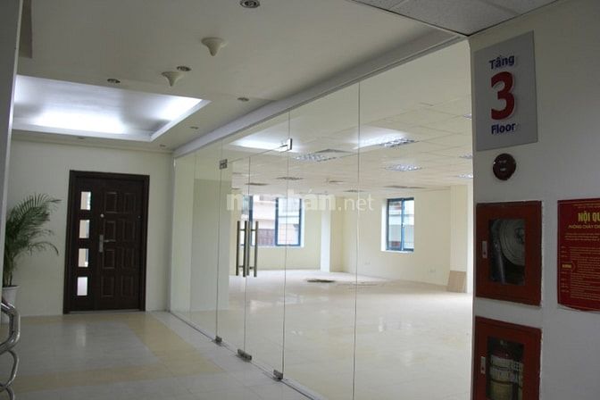 11 triệu, 43m2 tại nhà văn phòng 9 tầng số 11 TháiHà. 