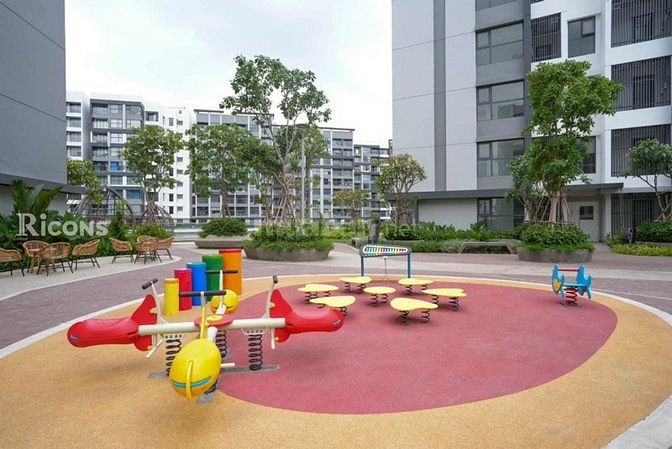 Bán căn Diamond Alnata 3PN, 117m2, hướng ĐN, có nội thất, giá 6.5ty
