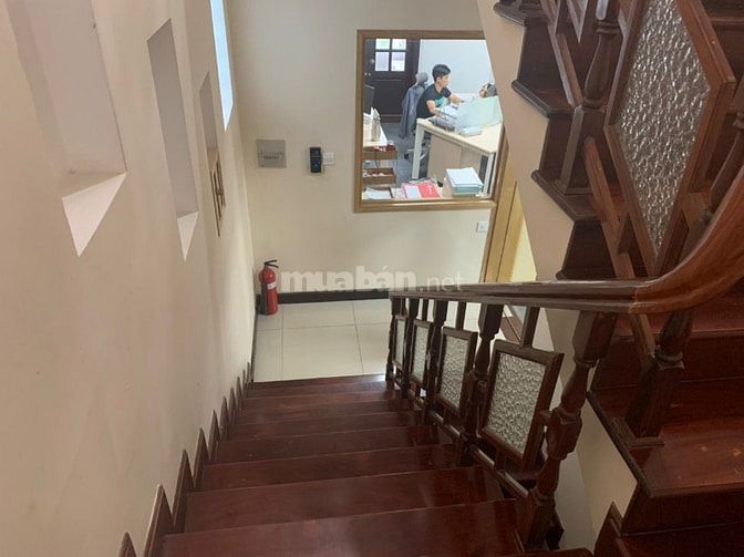 Cần bán  villa 316m hẻm nội bộ 8m đường Ung Văn Khiêm, P25, BT