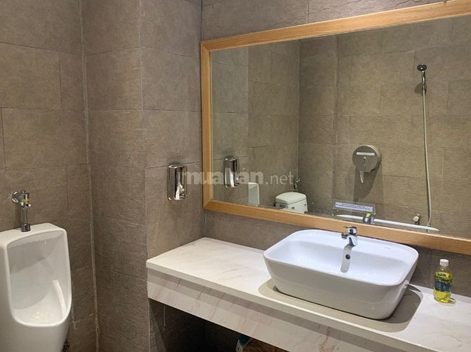Cần bán  villa 316m hẻm nội bộ 8m đường Ung Văn Khiêm, P25, BT