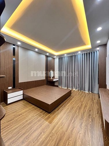  Ngõ 208 Giải Phóng 43m2*7 Tầng thang máy-ÔTô Kinh Doanh 13.5 Tỷ