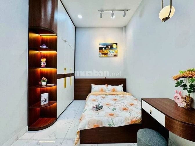 Chính Chủ Bán Gấp Nhà Bàn Cờ, P3, Quận 3 DT 48m2 GIÁ CHỈ 2Tỷ690trieu