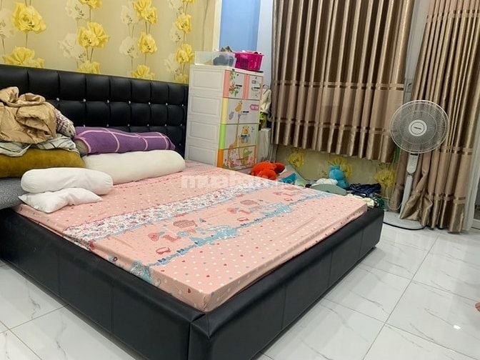 NHÀ HẺM XE HƠI 5M, 4M x 18M x 3TẦNG, FULL NỘI THẤT,LÝ PHỤC MAN, QUẬN 7