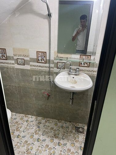 Cho thuê nhà nguyên căn 70m2 tại Đông DưGia Lâm nhà mới đẹp,đường rộng