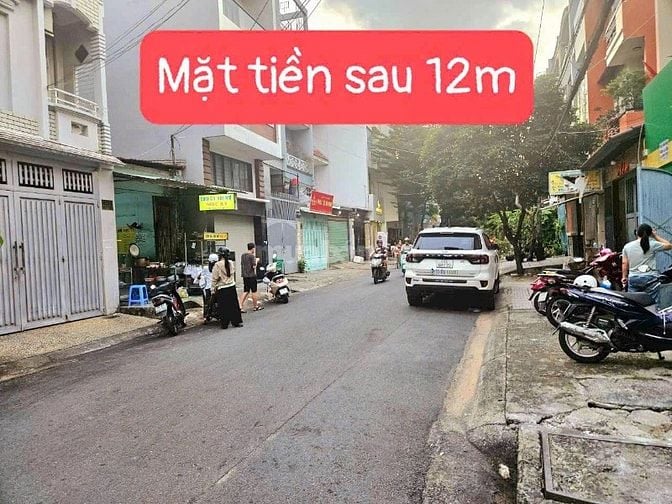 MT đường Chu Văn An. 4x27m 105m2 đất. Hẻm sau 12m. Vị trí đẹp lề rộng.