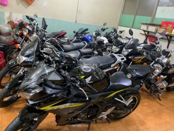 HONDA CBR 150cc.SX 2016,ZIN 100%. ODO 10K.XE CỰC ĐẸP. GIẤY TỜ XỊN.