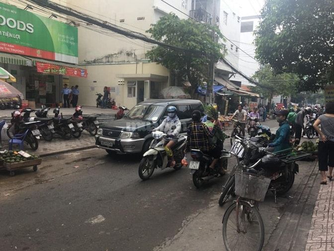 Bán tòa nhà CHDV trung tâm Quận 7, Hồ Chí Minh - Thu nhập 500 triệu/th