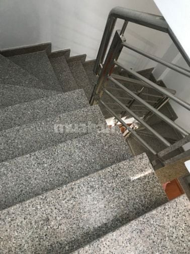 Nhà 4 tầng mới xây, 3.8m x 13m,Dt đất: 50m2, 4PN, 4WC,Hẻm 4m Hậu Giang