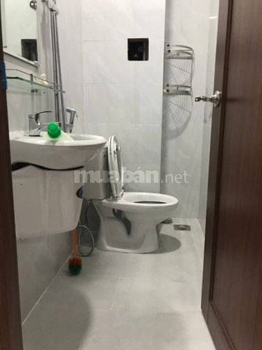 Nhà 4 tầng mới xây, 3.8m x 13m,Dt đất: 50m2, 4PN, 4WC,Hẻm 4m Hậu Giang