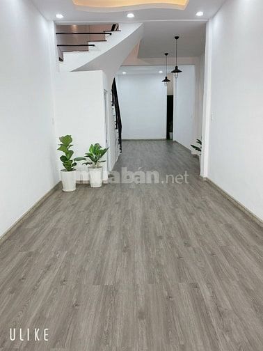 Cho thuê nhà MT Chấn Hưng Phường 6 Quận Tân Bình giá 25triệu – 100m2