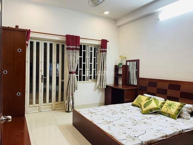 GẤP ! VILA BÀU CÁT TB 5 TẦNG NHÀ ĐẸP HXH CHỐT HƠN 8 TỶ - HIẾM 