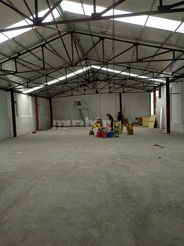  CHO THUÊ 650m2 KHO, NHÀ SÀN, KHUÔN VIÊN tại P. Bồ Đề, Long Biên