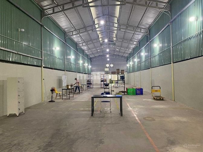 Kho xưởng cho thuê , khu lê thị riêng quận 12 , DT: 500m2 , có PCCC