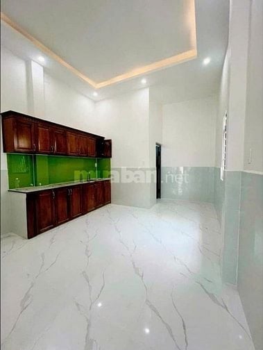 Bán gấp nhà HẺM 4M THÔNG- đ. Hậu Giang, p11, Q6, 1tỷ 85/ 40m2.