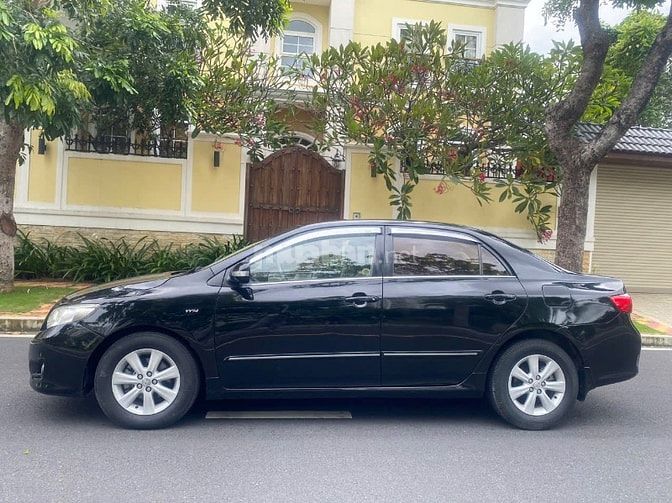 Đổi xe 7 chổ bán Corolla Altis số sàn 1 chủ mua mới đời 2008