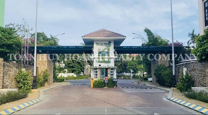 Bán biệt thự 4 phòng ngủ Phúc Lộc Viên 288m2 giá 24 tỷ - Toàn Huy Hoàn