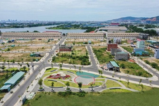 GIẢM 300 TRIỆU BÁN LÔ ĐẤT VIEW HỒ BÀU TRÀM ĐÀ NẴNG, CÁCH BIỂN CHỈ 900M