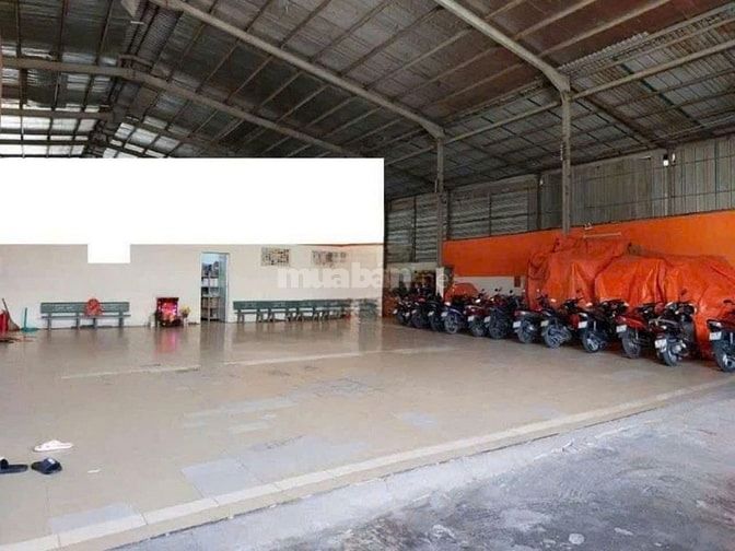 Cho thuê xưởng 30m x 40m (1,200m2) đường Nguyễn Văn Quá p.ĐHT Q12