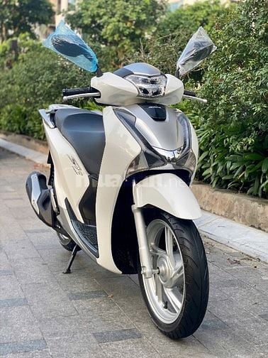 Cần bán SH 150 ABS 2019, xe đẹp xuất sắc, cực chất lượng, biển Vip.