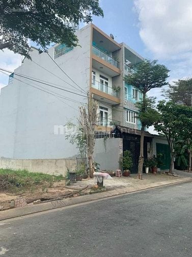 Cần bán lô góc 2 mặt tiền View Sông tại KDC Hoàng Anh Minh Tuấn