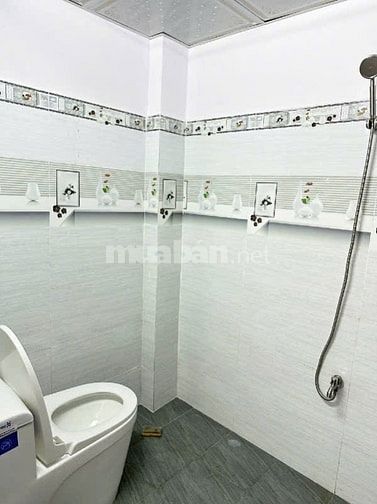 Bán Nhà cấp bốn Dt 80m2 sổ hồng riêng gần chợ Võ Thị Hồi