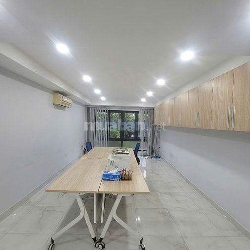 Nhà nguyên căn quận 4 800m2 tiện làm Căn hộ D.Vụ văn phòng trường học