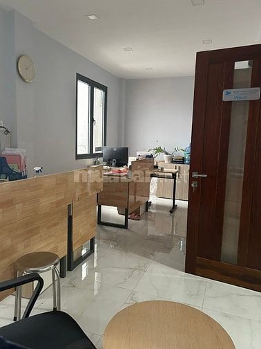 Nhà nguyên căn quận 4 800m2 tiện làm Căn hộ D.Vụ văn phòng trường học