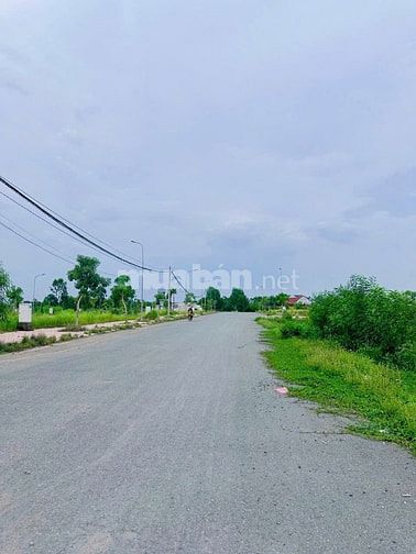 ĐẤT ĐỨC HOÀ ĐÔNG ĐỨC HOÀ LONG AN:5X25(125M2) GIÁ 1 TỶ 285 TR 