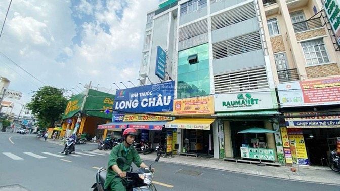 Bán tòa nhà 1T4L Mặt tiền Nguyễn Văn Thương Bình Thạnh Có HĐ thuê 72tr