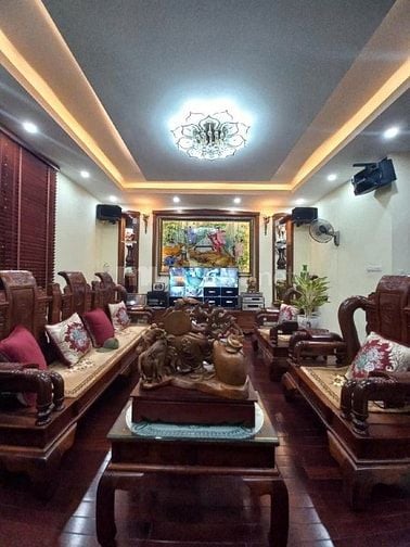 Bán gấp nhà đẹp Hai Bà Trưng, ngõ ô tô tránh, diện tích 60m², giá chỉ 