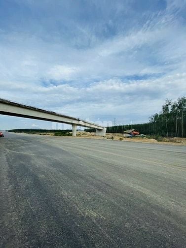 Bán đất mặt tiền đường xã Sông Phan, huyện Hàm Tân, Bình Thuận