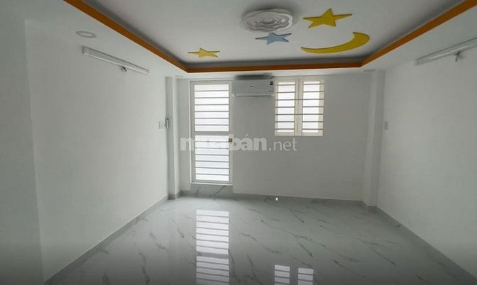 🔥 BÁN NHÀ HẺM 1247 🔥 HUỲNH TẤN PHÁT, DT: 3,68 X 7,6M (NỞ HẬU 4,5M)