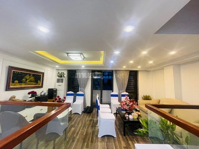 Cần bán 87m2 Shophouse Hải Phát - Đã hoàn thiện 5 tầng, thang máy - Đa