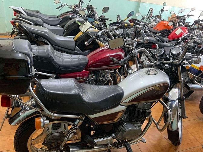 YAMAHA YB 125cc,SX 2020,ODO 5K.ZIN 100%.MỚI 98%..ĐT/ZALO: 0903.713.705