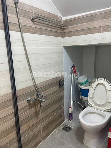 BÁn nhà Diện tích 4,6m x8m 5 TỶ NHỈNH - PHƯỜNG TÂN ĐỊNH QUẬN 1