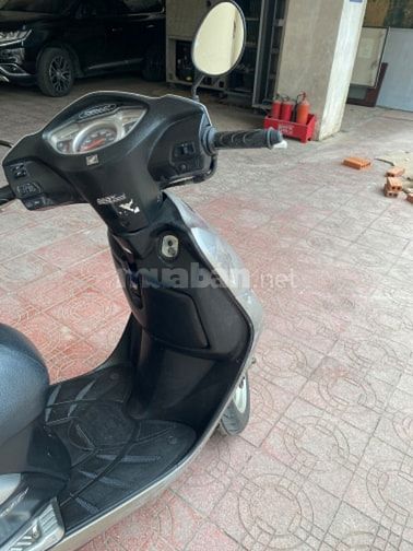 bán xe leed của gia đình đang sử dụng , giá 10,5 tr . xe đang sử dụng