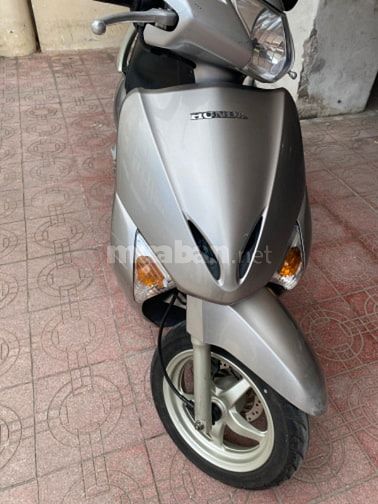 bán xe leed của gia đình đang sử dụng , giá 10,5 tr . xe đang sử dụng