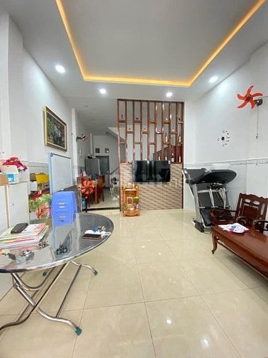 Cô Lan bán nhà cho thuê 16tr- 2,68tỷ/ 63m2. Tôn Đản, Phường 15, Quận 4