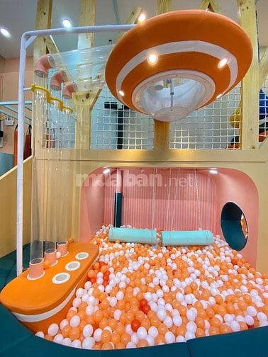 Sang Nhượng CAFE KIDS CAO CẤP 400m2,  đã bao gồm tiền cọc nhà