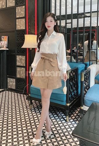 Set Chân Váy Xếp Ly và Áo Sơ Mi Lụa 