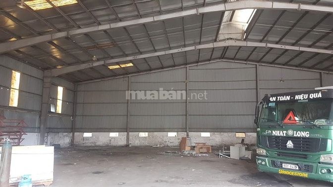 Cho thuê mặt bằng làm xưởng sản xuất rẻ nhất Hà Nội 55k/m/tháng- 1000m