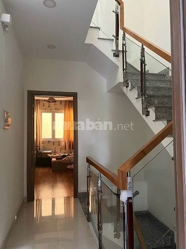 Bán nhà 4 tầng hẻm xe tải đường Lê Quang Định, p7, Bình Thạnh, 4,2x16m