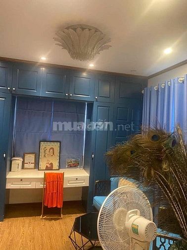 Nhà đẹp tân cổ, 162m2, 3 ngủ, đủ đồ xịn , Trần Khát Chân- Hai Bà trưng