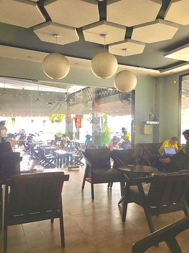 Sang Nhượng Quán Cafe 2 mặt tiền Bình Tân