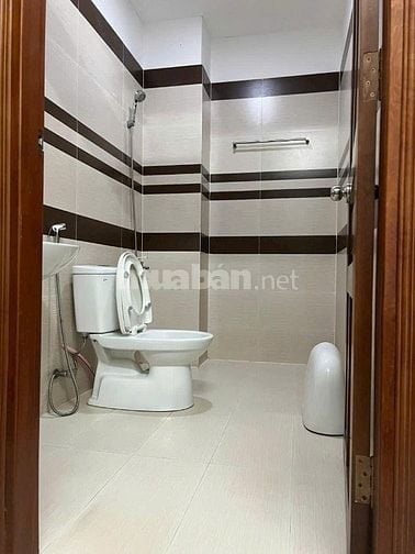 BÁN CHDV 3LẦU, MẶT TIỀN ĐƯỜNG SỐ 28 , PHƯỜNG 6 , QUẬN GÒ VẤP 