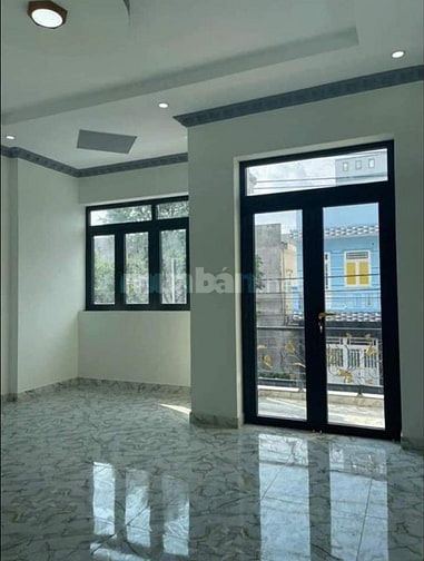 Bán gấp nhà Nguyễn Tri Phương, p.8, Quận 5. Giá 3,68 tỷ/60m2, HXH