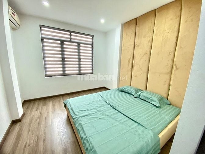 BÁN NHÀ TẬP THỂ TÂN MAI, Ô TÔ ĐỖ CỬA, 3 NGỦ ĐẸP Ở LUÔN, 80M2.